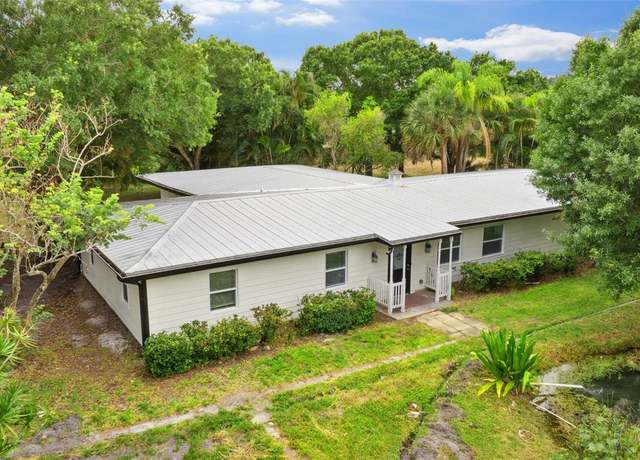 Property at 4996 49th St, Vero Beach, FL 32967, 5 beds, 3 baths