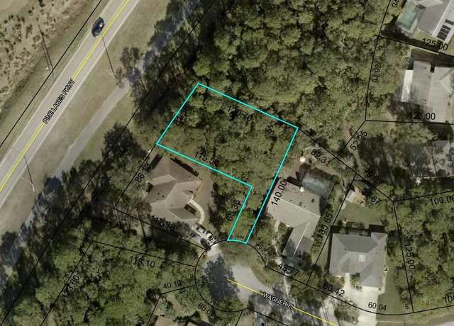 Property at 8 Wagner Pl, Palm Coast, FL 32164