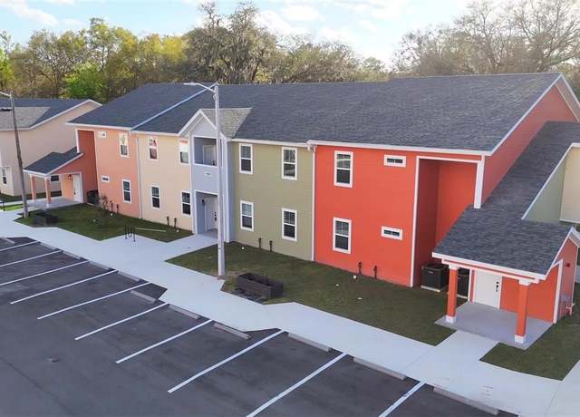 Property at 1583 NW 29th Rd #3, Gainesville, FL 32605, 2 beds, 2 baths