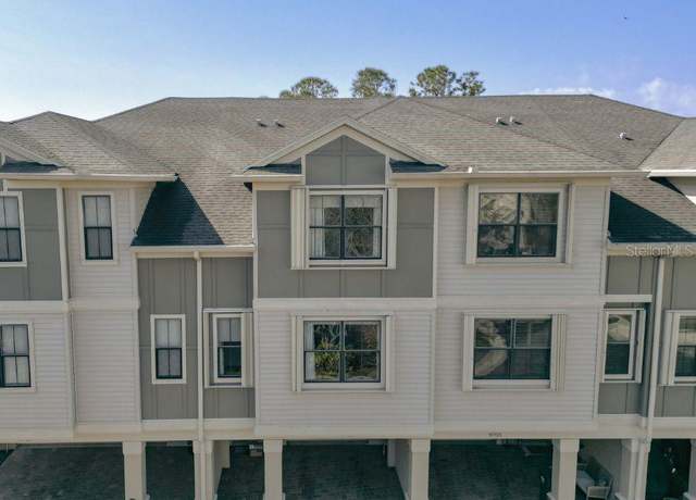Property at 9705 Bay Grove Ln, Tampa, FL 33615, 2 beds, 2.5 baths