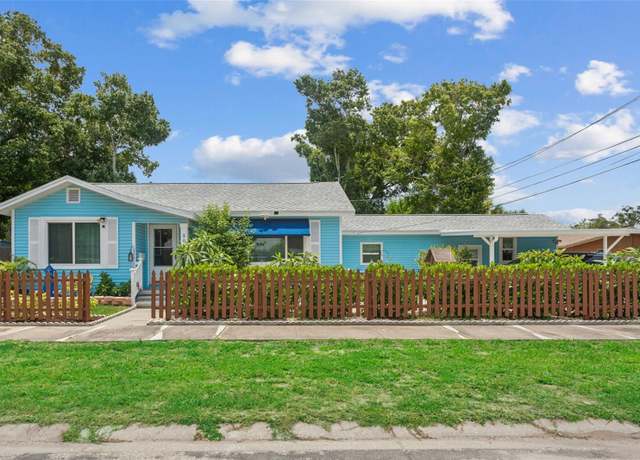 Property at 500 45th St S, St Petersburg, FL 33711, 3 beds, 2 baths