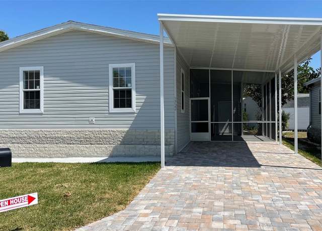 Property at 3722 Binnacle Dr, Tampa, FL 33611, 3 beds, 2 baths
