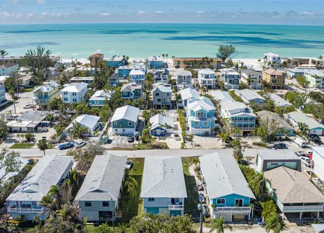 Property at 2409 Avenue B, Bradenton Beach, FL 34217, 4 beds, 4 baths
