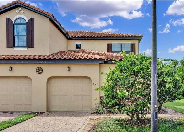 Property at 8124 Roseville Rd, Davenport, FL 33896, 4 beds, 3.5 baths