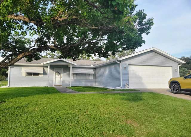 Property at 10967 SW 65th Ave, Ocala, FL 34476, 2 beds, 2 baths