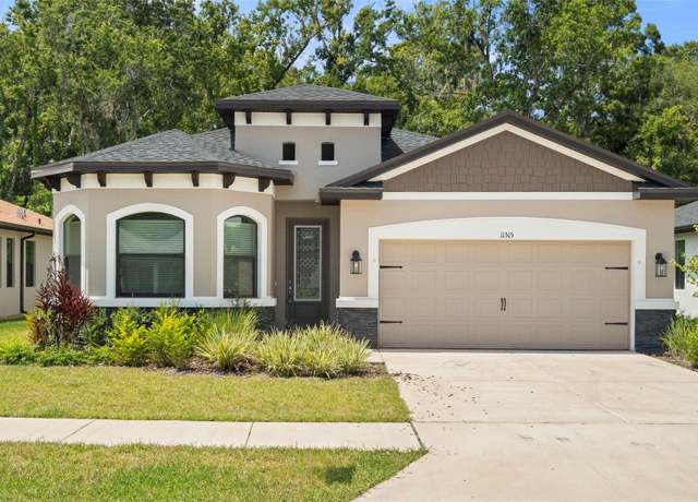 Property at 11515 Weaver Hollow Rd, New Port Richey, FL 34654, 4 beds, 3 baths