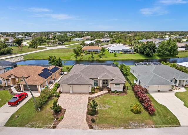 Property at 158 Mariner Ln, Rotonda West, FL 33947, 3 beds, 2 baths