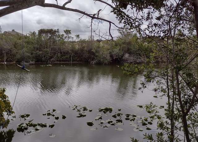 Property at 430 NW 14th Ter, Cape Coral, FL 33993