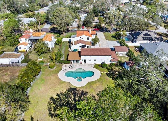 Property at 6010 17th Ave S, Gulfport, FL 33707, 4 beds, 5.5 baths