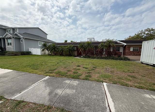 Property at 205 S Shore Crest Dr, Tampa, FL 33609, 3 beds, 2 baths