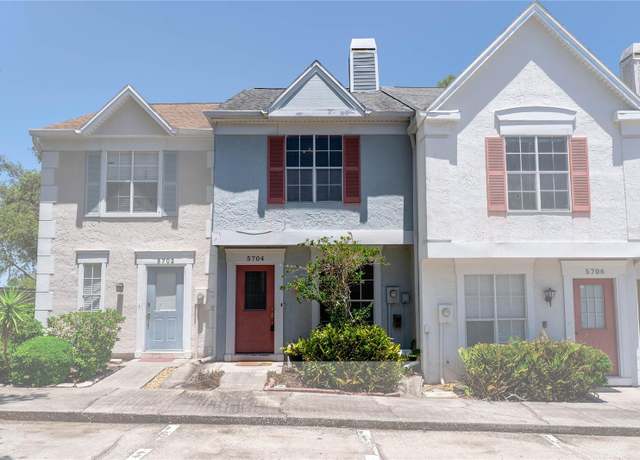 Property at 5704 Bratton Dr #2, Tampa, FL 33617, 2 beds, 2.5 baths