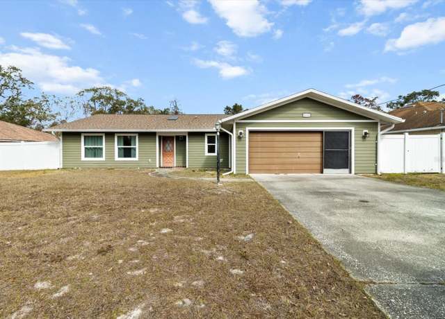 Property at 5441 Alderwood St, Spring Hill, FL 34606, 2 beds, 2 baths