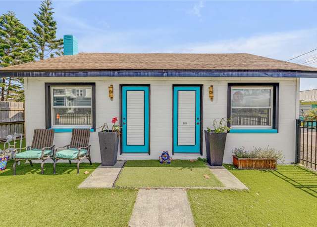Property at 301 N Cooper St, New Smyrna Beach, FL 32169, 2 beds, 2 baths