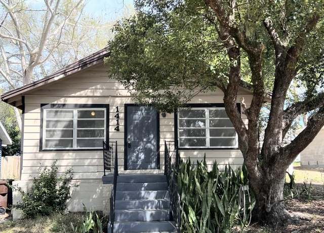 Property at 1414 Johns Ave, Haines City, FL 33844, 6 beds, 3 baths