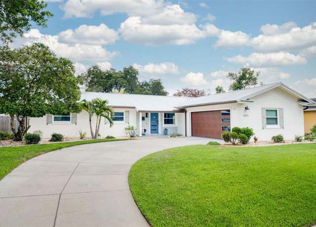 Property at 402 Saint Dunstan Way, Winter Park, FL 32792, 3 beds, 2 baths
