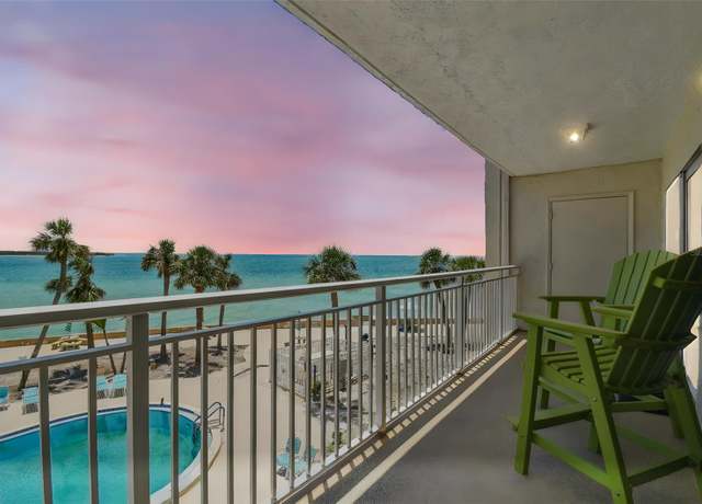 Property at 200 1st Ave #309, St Pete Beach, FL 33706, 2 beds, 1.5 baths