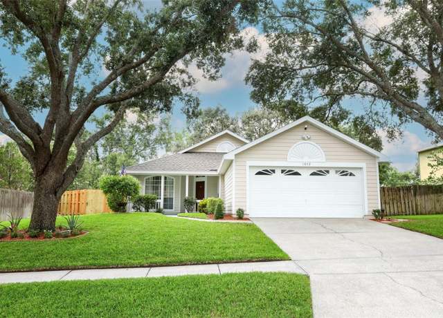 Property at 1052 Royal Oaks Dr, Apopka, FL 32703, 3 beds, 2 baths