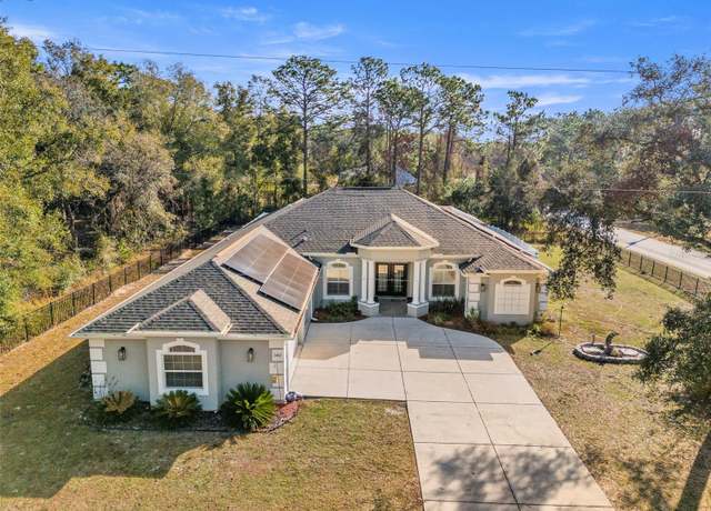 Property at 7482 Winter St, Brooksville, FL 34613, 4 beds, 3 baths