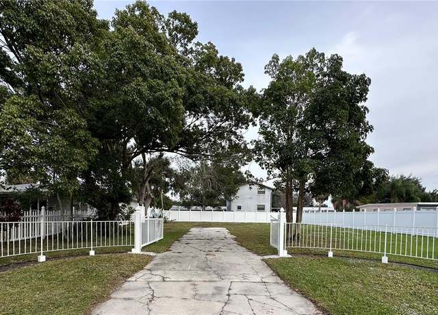 Property at 214 Ravenna St N, Nokomis, FL 34275
