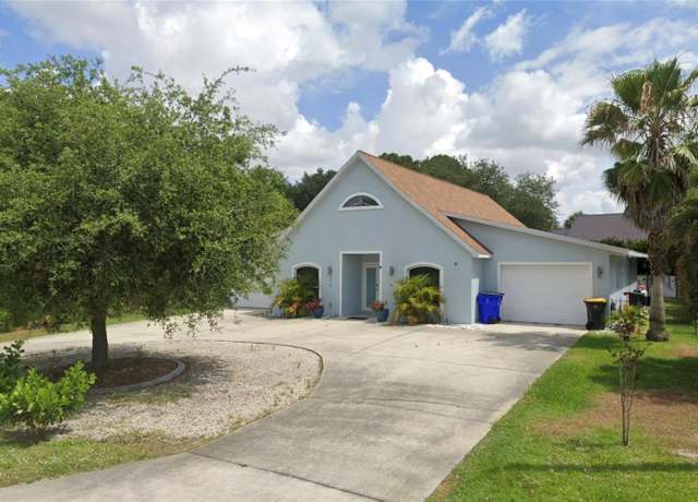Property at 379 Lake June Rd, Lake Placid, FL 33852, 4 beds, 3 baths
