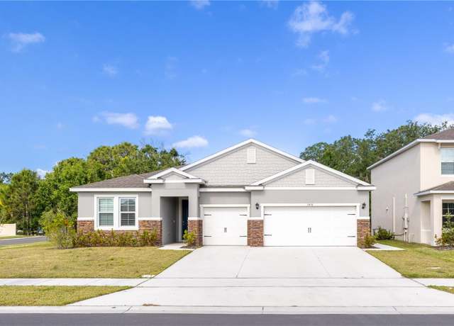 Property at 348 Conway Ave, St Cloud, FL 34771, 4 beds, 3.5 baths