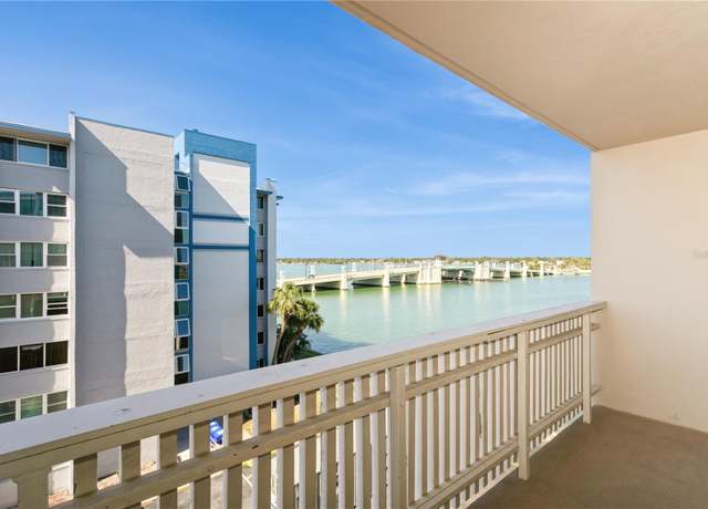 Property at 450 Treasure Island Cswy #505, Treasure Island, FL 33706, 1 bed, 1.5 baths