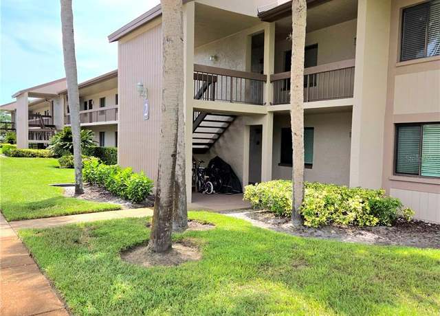 Property at 213 Mary Dr, Oldsmar, FL 34677, 2 beds, 2 baths