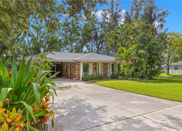 Property at 8431 Riverside Dr NE, St Petersburg, FL 33702, 3 beds, 2 baths