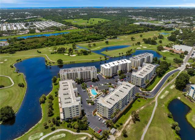 Property at 1200 Country Club Dr #3204, Largo, FL 33771, 3 beds, 2 baths