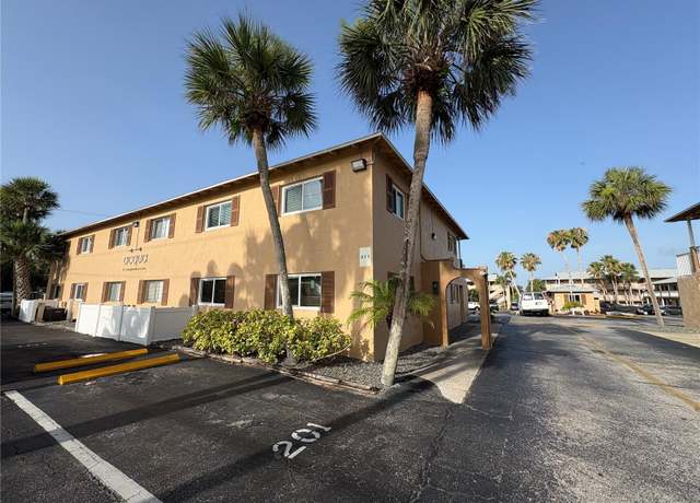 Property at 411 N Halifax Ave #208, Daytona Beach, FL 32118, 2 beds, 1 bath