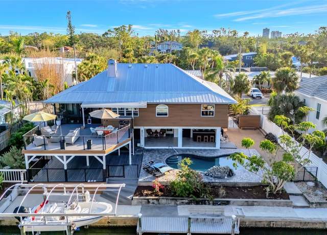 Property at 521 Cummings St, Sarasota, FL 34242, 3 beds, 3 baths