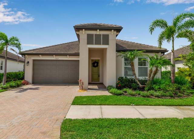 Property at 4869 Antrim Dr, Sarasota, FL 34240, 3 beds, 2 baths