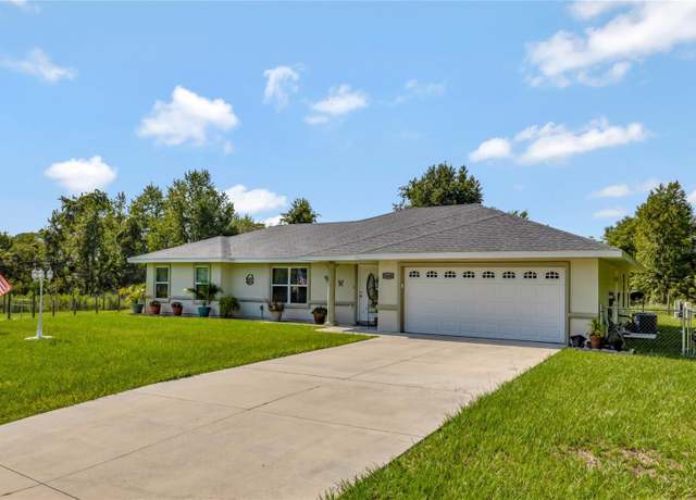 Property at 10604 SE 146th Ln, Summerfield, FL 34491, 3 beds, 2 baths