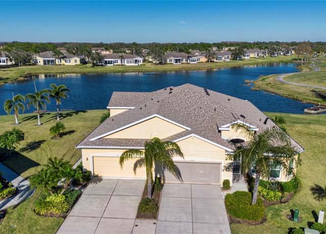 Property at 2501 Sapphire Greens Ln, Sun City Center, FL 33573, 2 beds, 2 baths