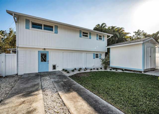 Property at 7 Georgia Ave, Crystal Beach, FL 34681, 4 beds, 2 baths