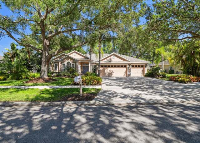 Property at 12523 Riverglen Dr, Riverview, FL 33569, 4 beds, 3 baths