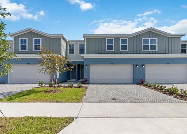Property at 5240 Luisa Ct, St Cloud, FL 34771, 4 beds, 2.5 baths