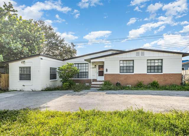 Property at 809 Kensington Dr, Cocoa, FL 32922, 4 beds, 2.5 baths