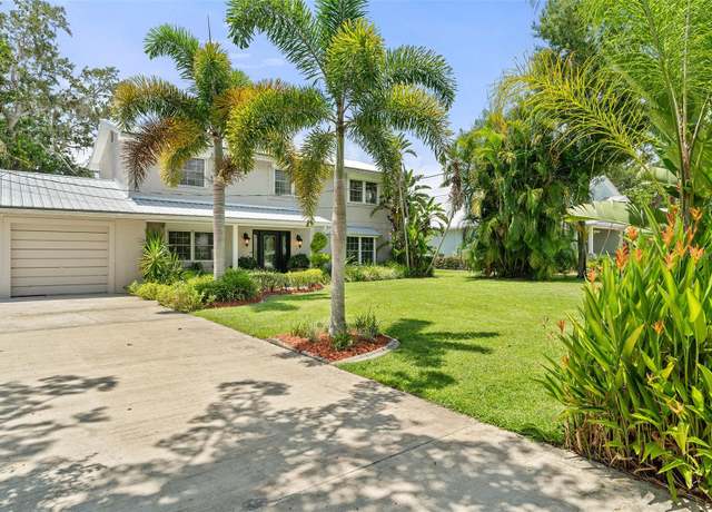 Property at 6100 Alligator Lake Shr W, St Cloud, FL 34771, 4 beds, 2.5 baths