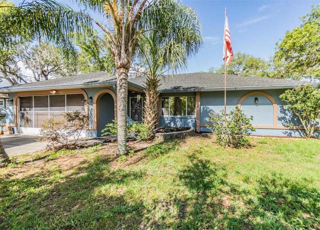 Property at 2308 Rio Cir, Spring Hill, FL 34608, 4 beds, 2 baths