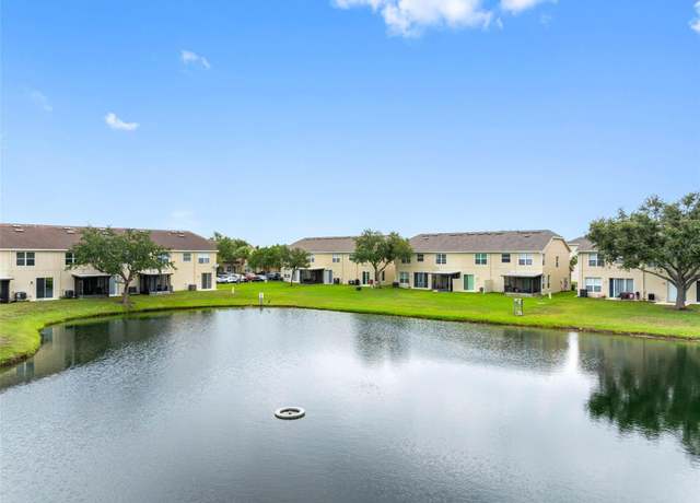 Property at 6706 47th St N, Pinellas Park, FL 33781, 2 beds, 2.5 baths