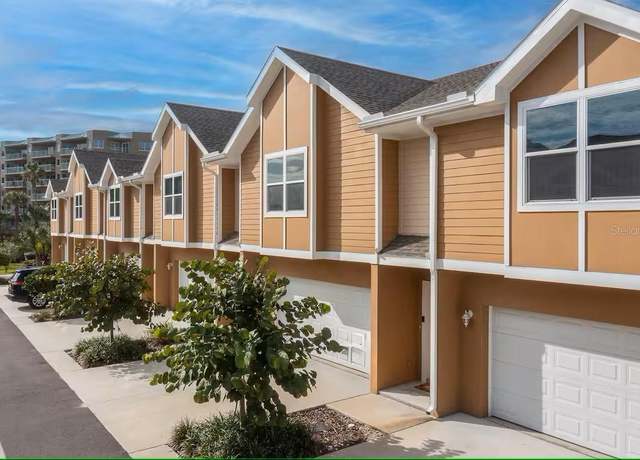 Property at 110 Oceans Cir, Daytona Beach, FL 32118, 3 beds, 2.5 baths