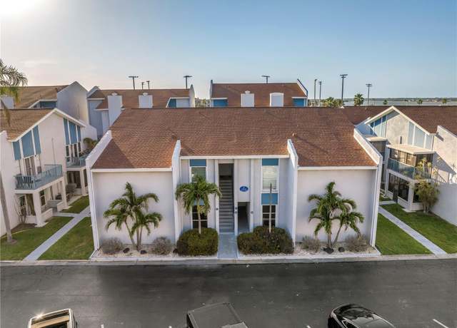 Property at 250 Medallion Blvd Unit H, Madeira Beach, FL 33708, 2 beds, 1 bath