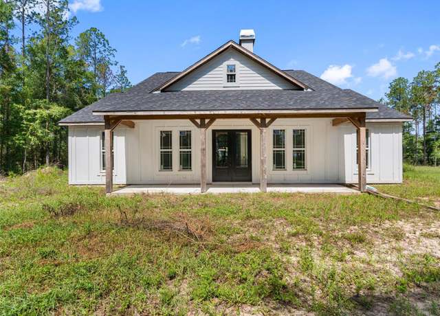 Property at 4261 Burns Rd, Brooksville, FL 34602, 3 beds, 2 baths