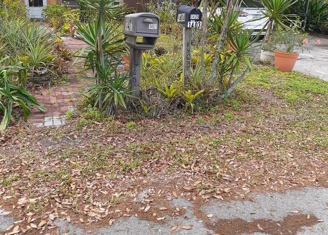 Property at 1401 W Spencer St, Plant City, FL 33563, 3 beds, 2 baths