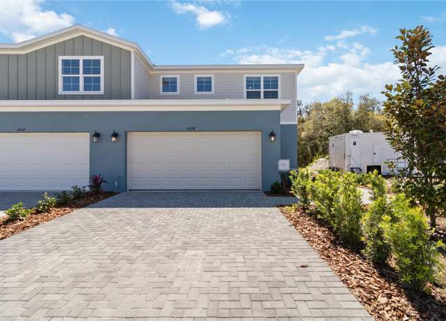 Property at 5269 Luisa Ct, St Cloud, FL 34771, 4 beds, 3.5 baths