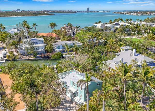 Property at 111 Faubel St, Sarasota, FL 34242, 3 beds, 3 baths