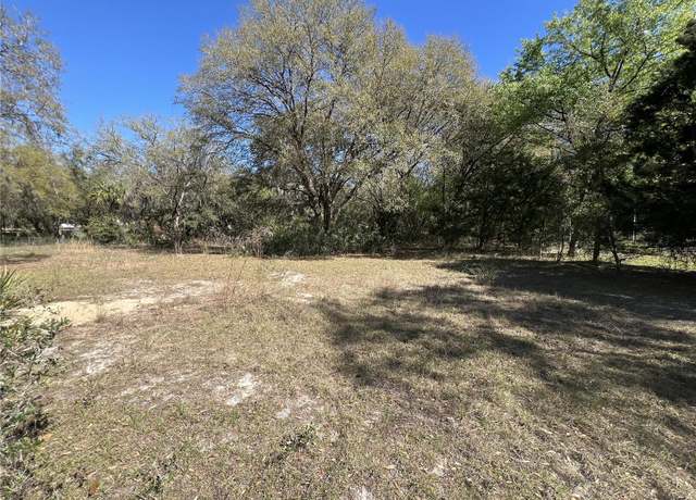Property at 107 & 109 Dixie St, Hawthorne, FL 32640