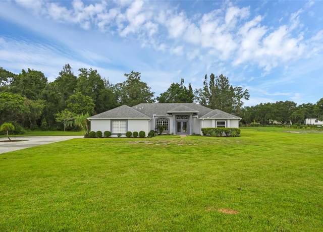 Property at 15038 Willow Ln, Tavares, FL 32778, 4 beds, 3 baths