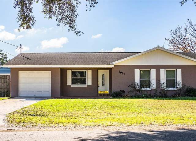Property at 3933 Strickland Ct, Lakeland, FL 33812, 3 beds, 1.5 baths